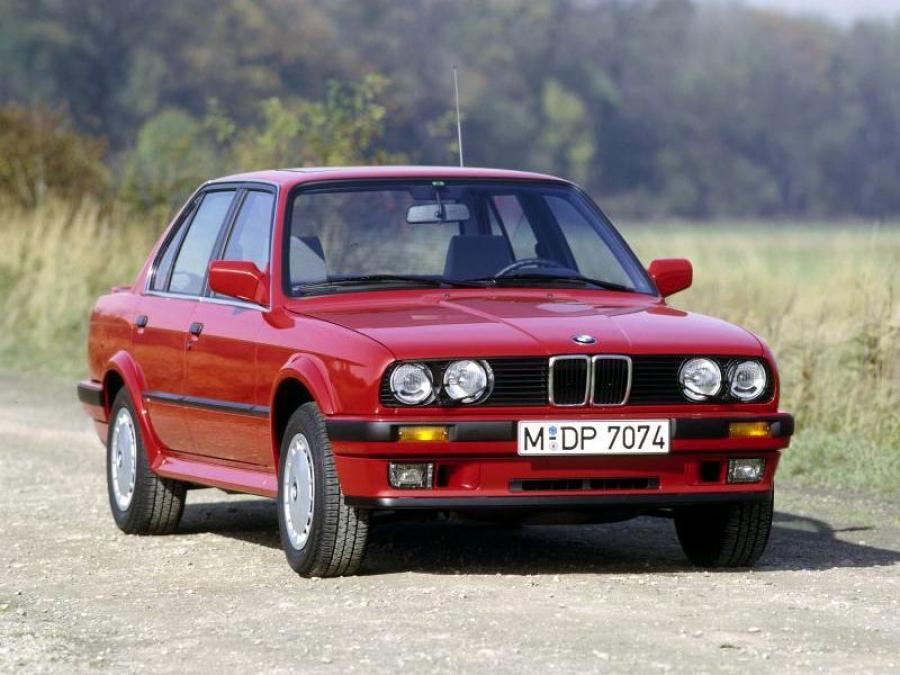  BMW 325iX Sedan 1987 года  (фото 3 из 5)